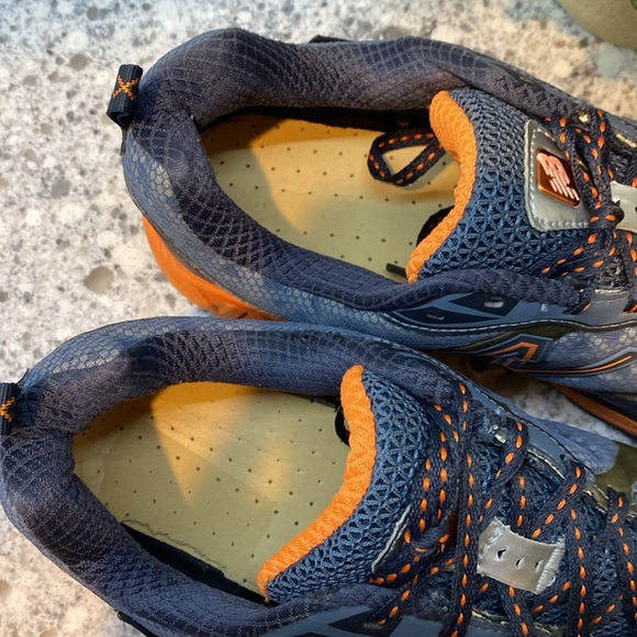 New Balance Trail shoes mens size 8 4E hiking sport - Picture 3 of 11